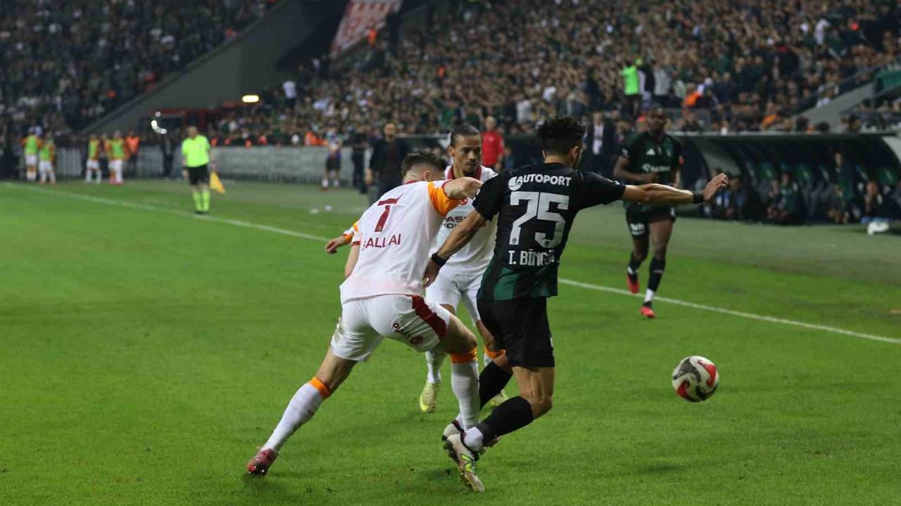 Kocaeli Kocaelispor, Galatasaray'ı 1-0 Mağlup Etti