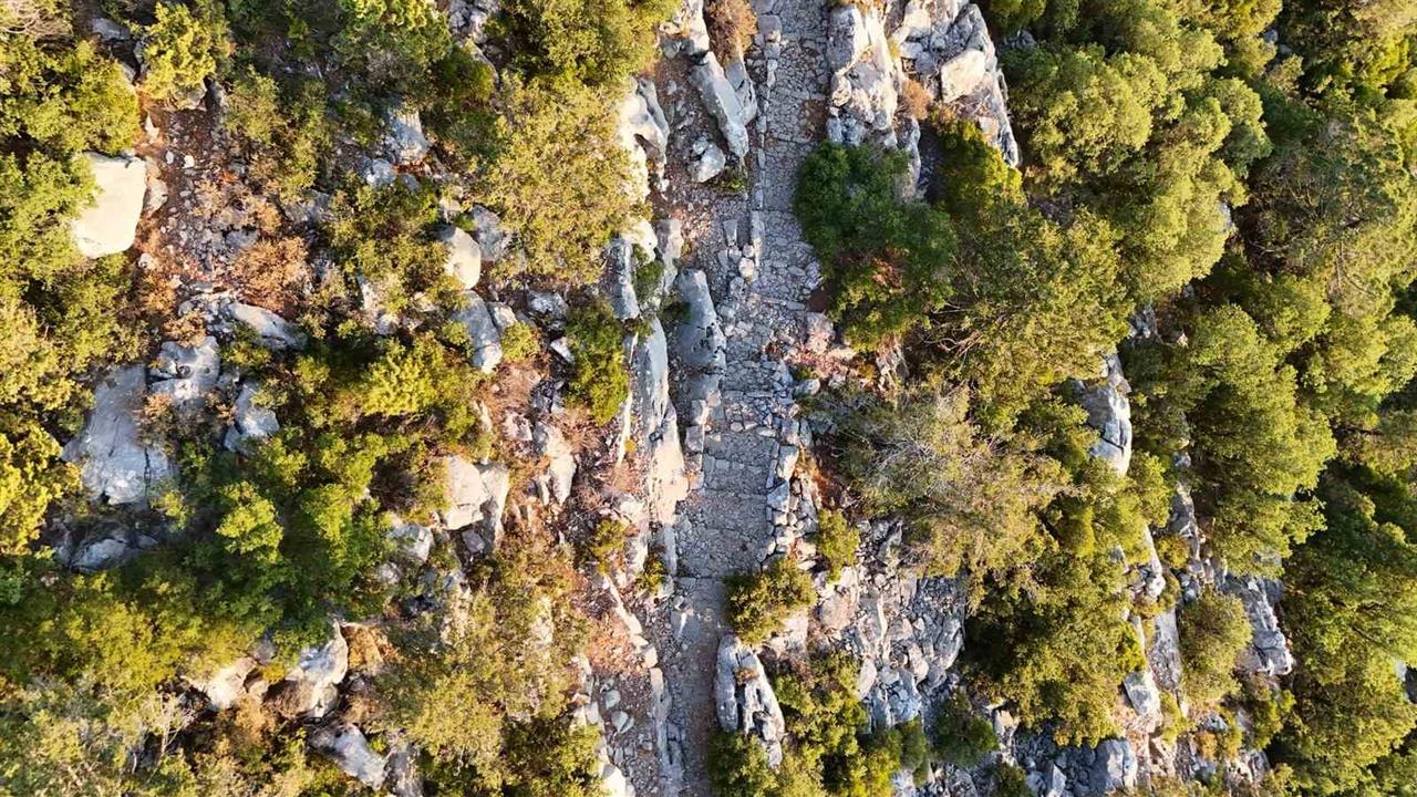 Antalya'da 3.650 Metrelik Tarihi Kervan Yolu Dron ile Görüntülendi