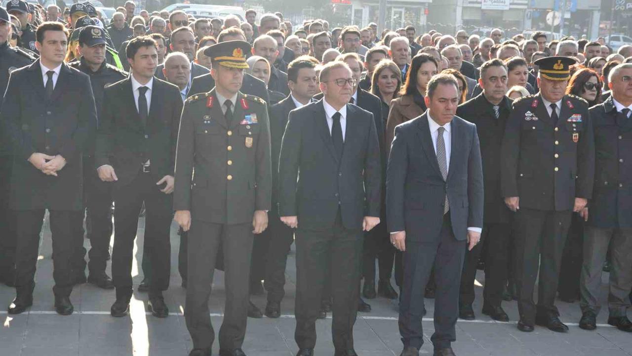 Kars'ta Atatürk'ün Ölüm Yıldönümünde Anma Töreni Gerçekleştirildi