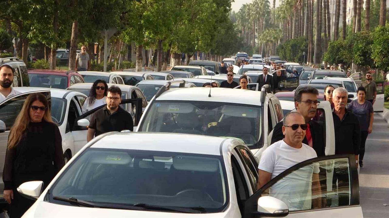 Mersin'de Atatürk'ün Ölüm Yıldönümünde Anma Töreni Düzenlendi