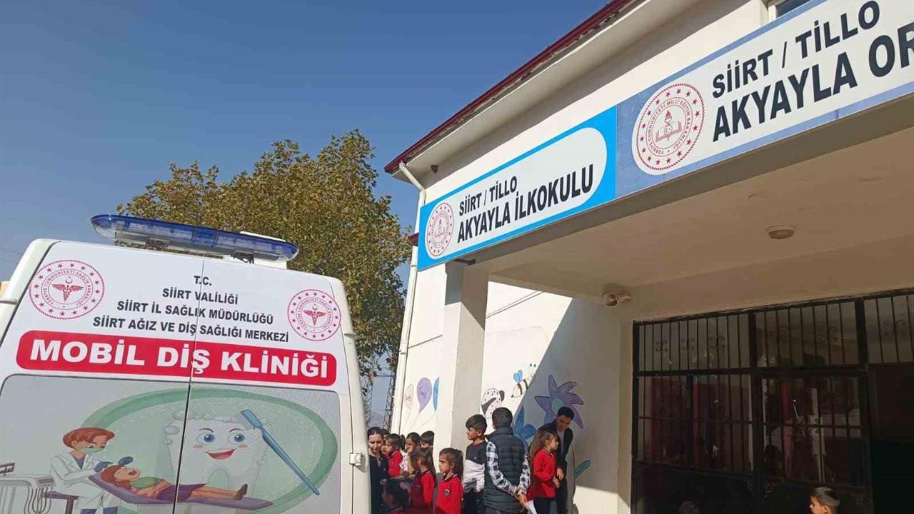 Siirt Merkez'de Mobil Diş Kliniği ile Ağız Sağlığı Hizmeti Sunuluyor