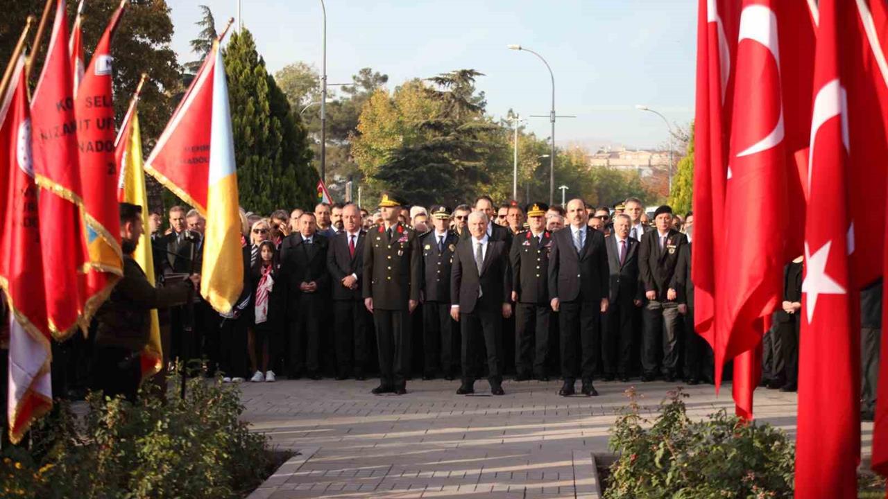Konya'da 10 Kasım Anma Törenleriyle Atatürk Anıldı