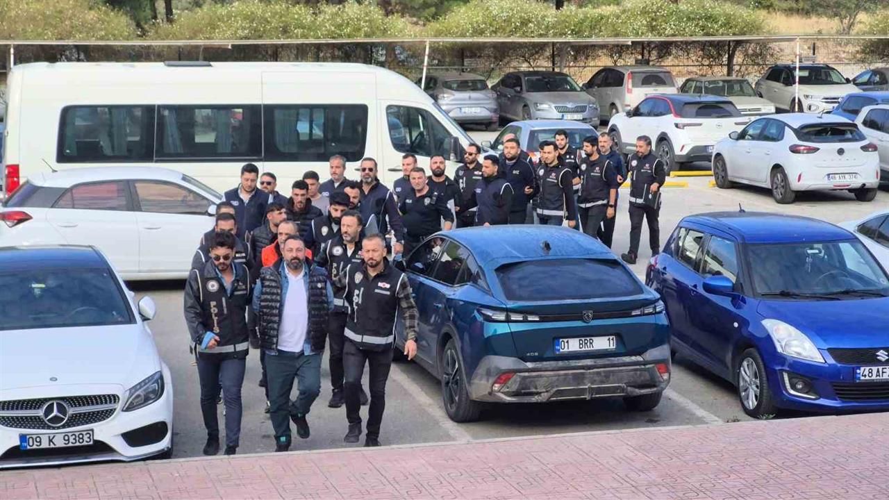 Muğla Bodrum'da Gerçekleşen Operasyonda 10 Kişi Gözaltına Alındı