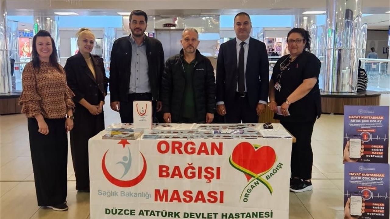Düzce Merkez'de Organ Bağışı Farkındalığını Artırmak İçin Etkinlik Düzenlendi