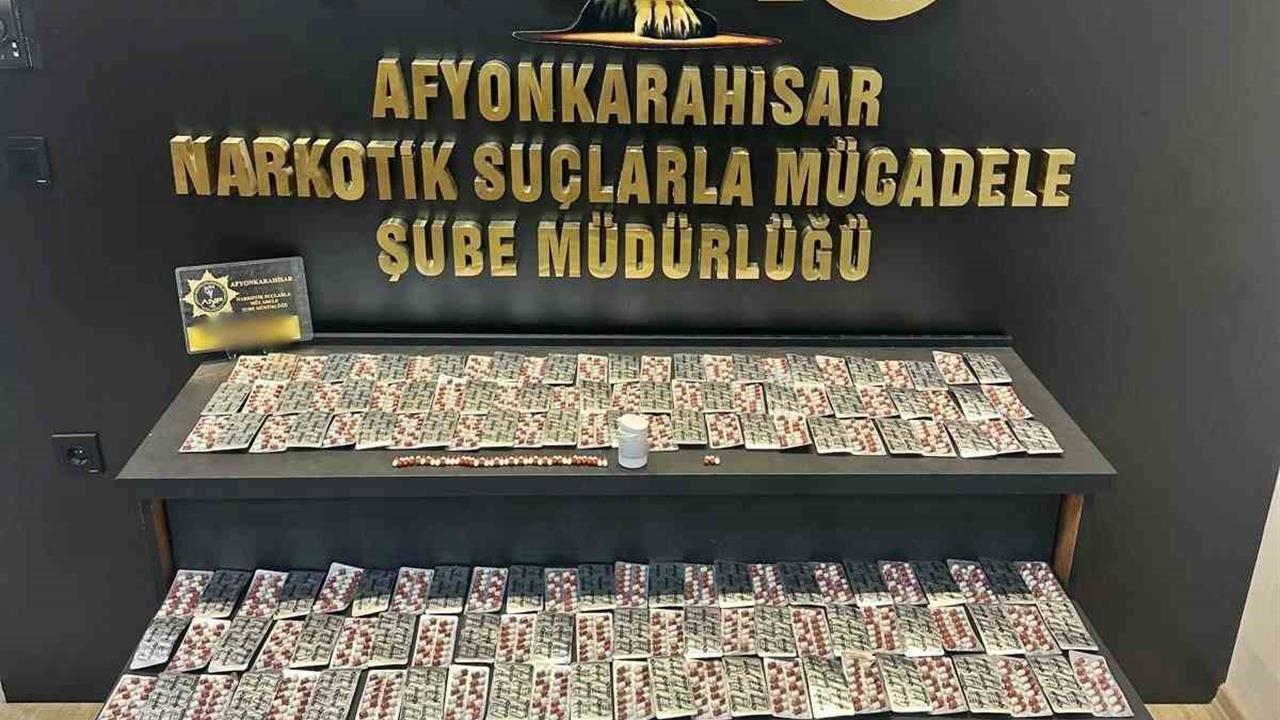 Afyonkarahisar'da Uyuşturucu Satıcılarına Yönelik Operasyonda 1 Kişi Tutuklandı