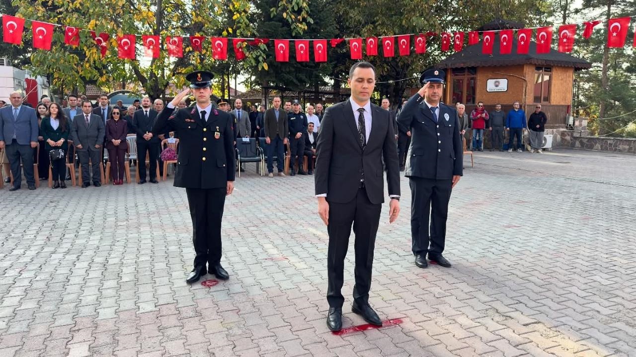 Çamlıyayla'da 10.Kasım Atatürk’ü Anma Ttöreni Gerçekleştirildi