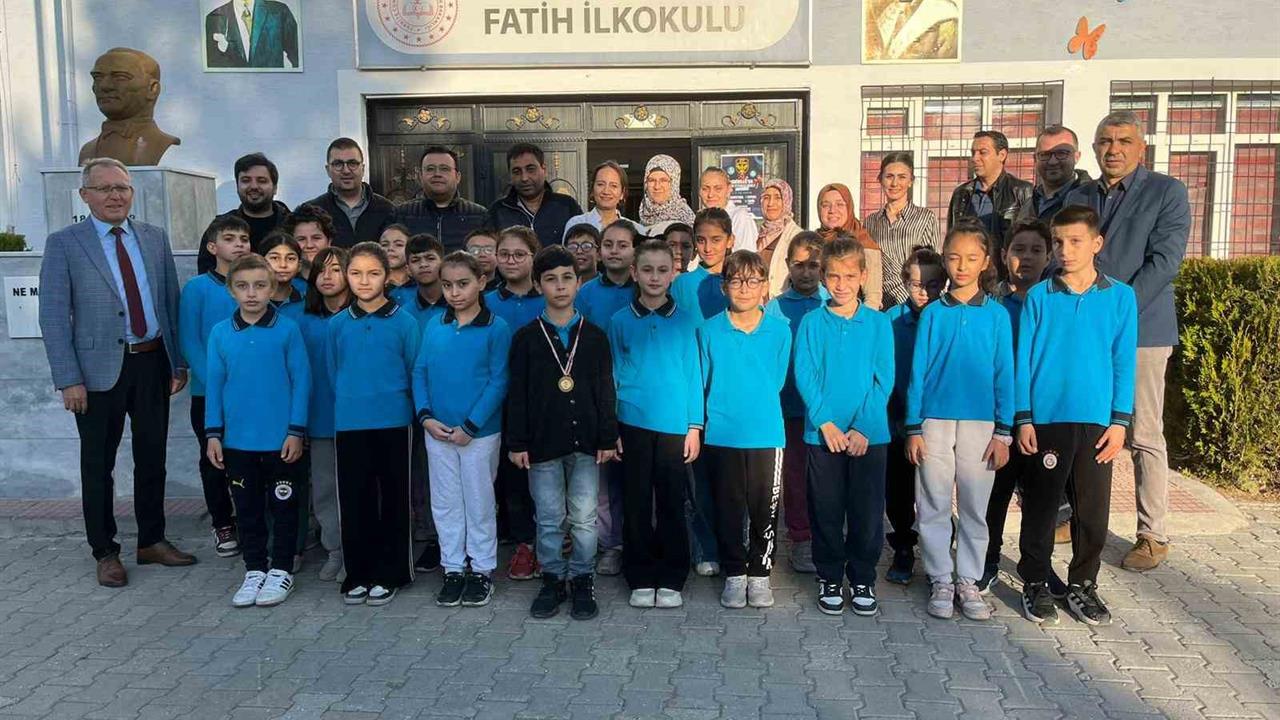 Emirdağ Fatih İlkokulu Öğrencisi Altın Madalya Kazandı