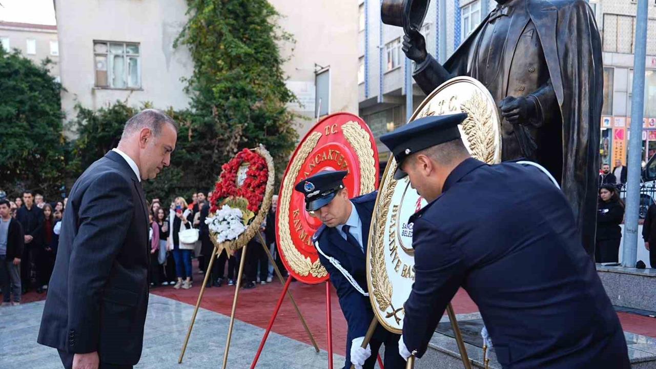 Sancaktepe'de Atatürk'ü Anma Törenine Yoğun İlgi Oldu