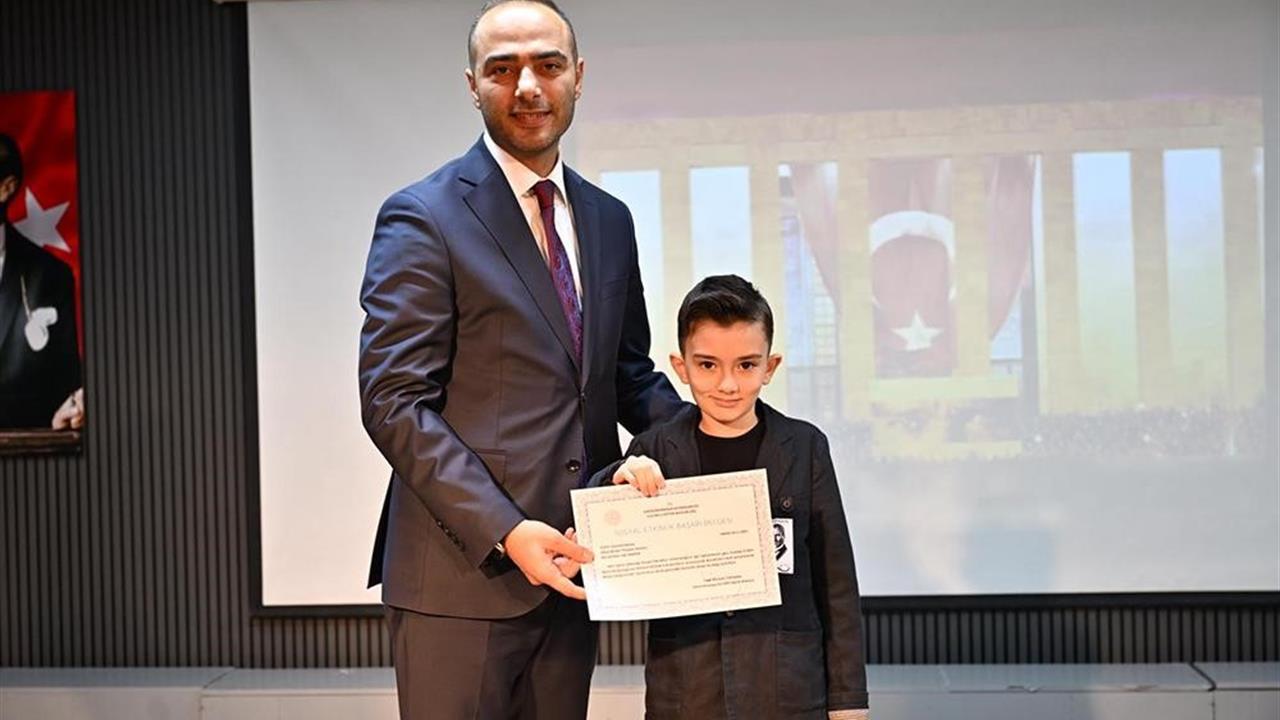 İstanbul Gaziosmanpaşa'da Atatürk Anma Töreni Düzenlendi