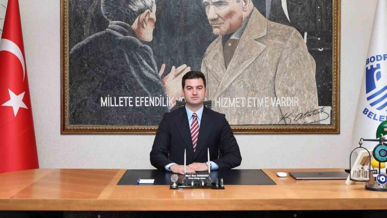 Muğla Bodrum'da 10 Kasım Atatürk'ü Anma Günü'nde Başkan Mandalinci'den Mesaj Yayınlandı