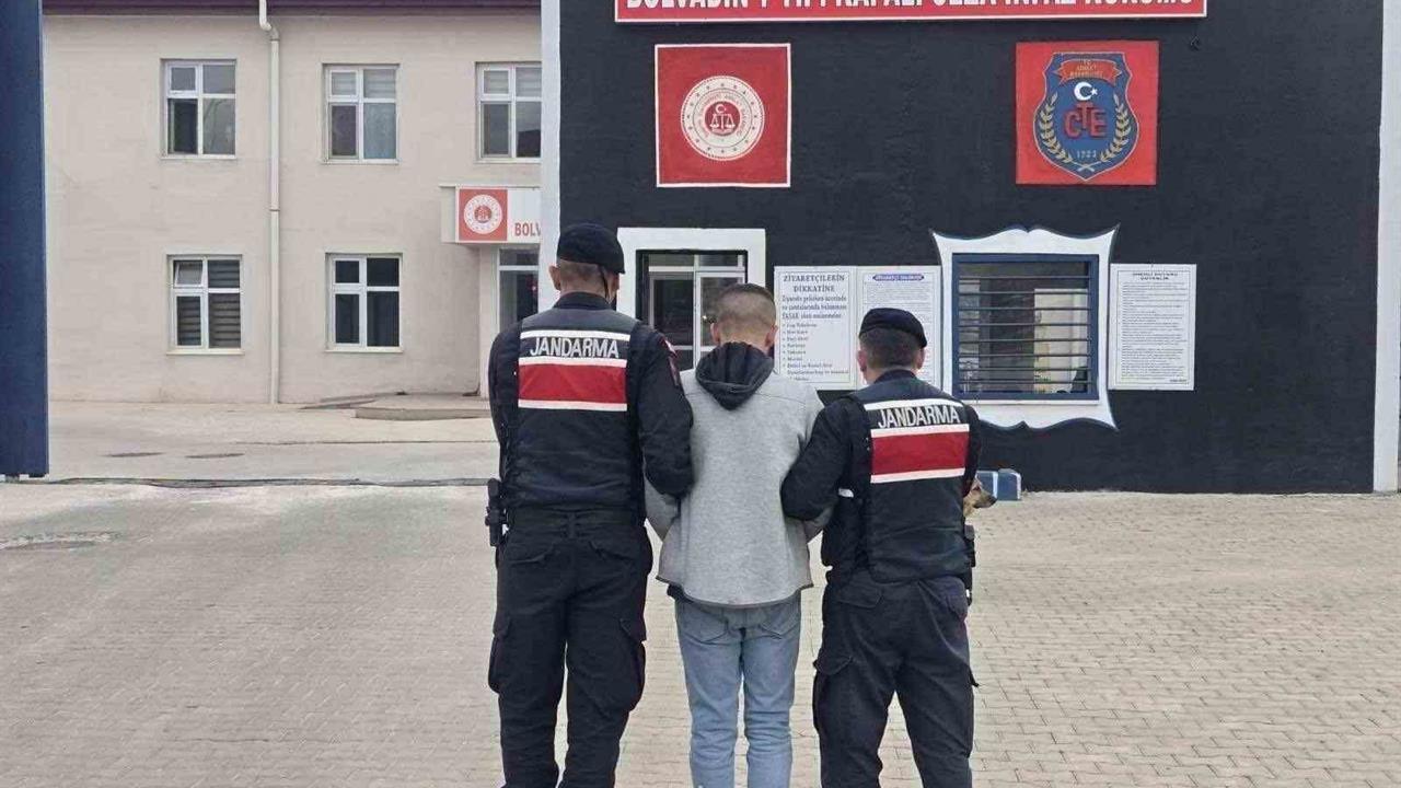 Afyonkarahisar'da Jandarma, Son Denetimlerde 60 Suçlu Gözaltına Aldı