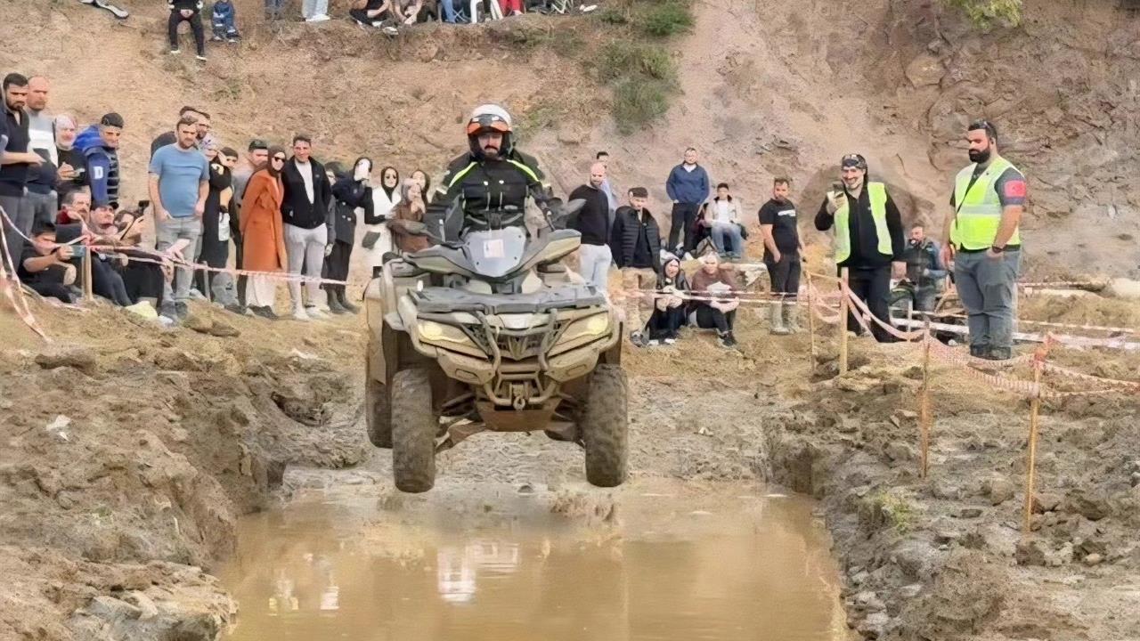 Kocaeli Gölcük'te Düzenlenen ATV Yarışları Nefes Kesti