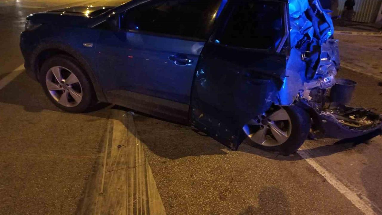 Balıkesir Susurluk'ta Otomobil ve Tır Çarpıştı: 1 Ölü, 1 Yaralı