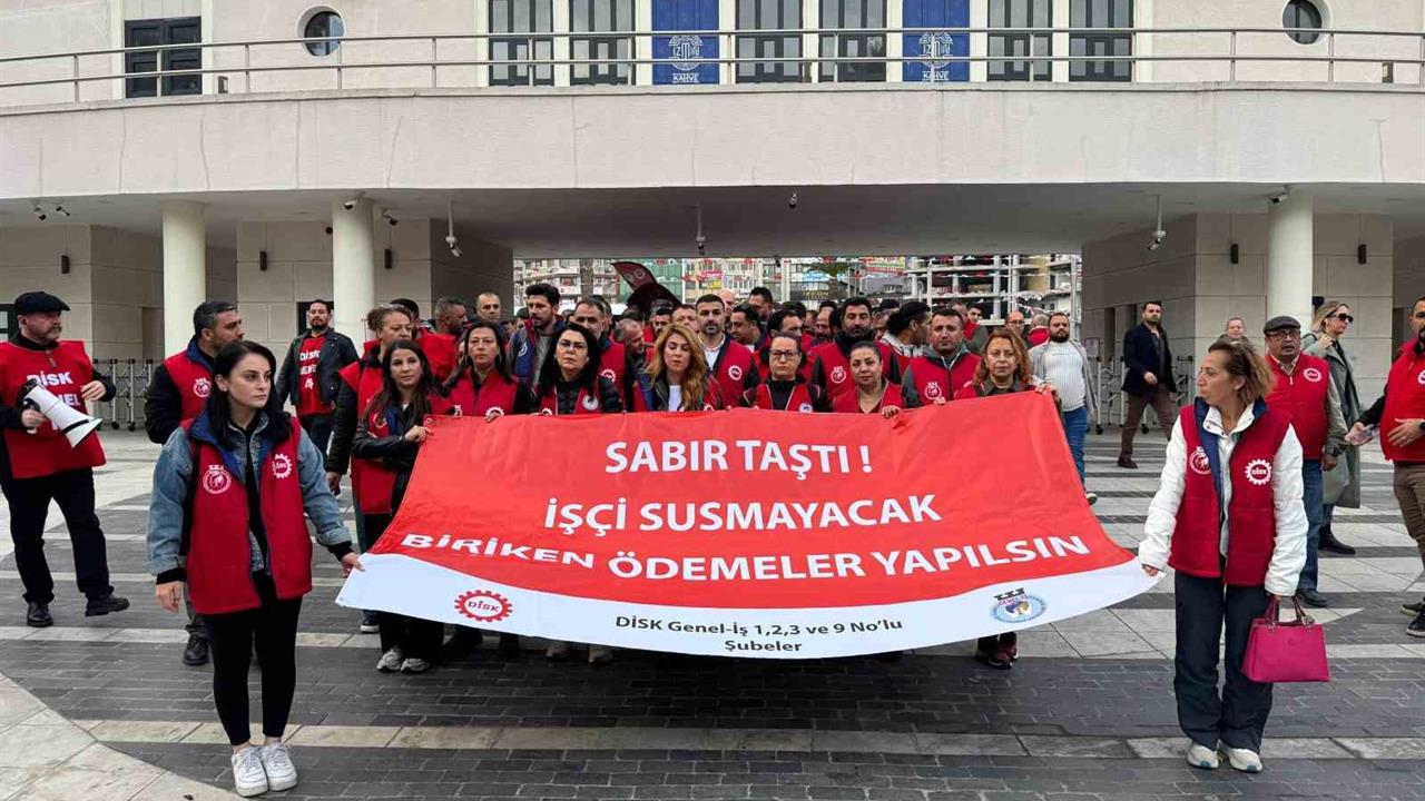 İzmir'de İşçiler, Ödenmeyen Hakları İçin Eylem Yaptı