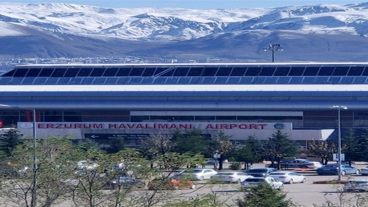 Erzurum Havalimanı'nda Ekim Ayında 103 Bin 605 Yolcu Ağırladı