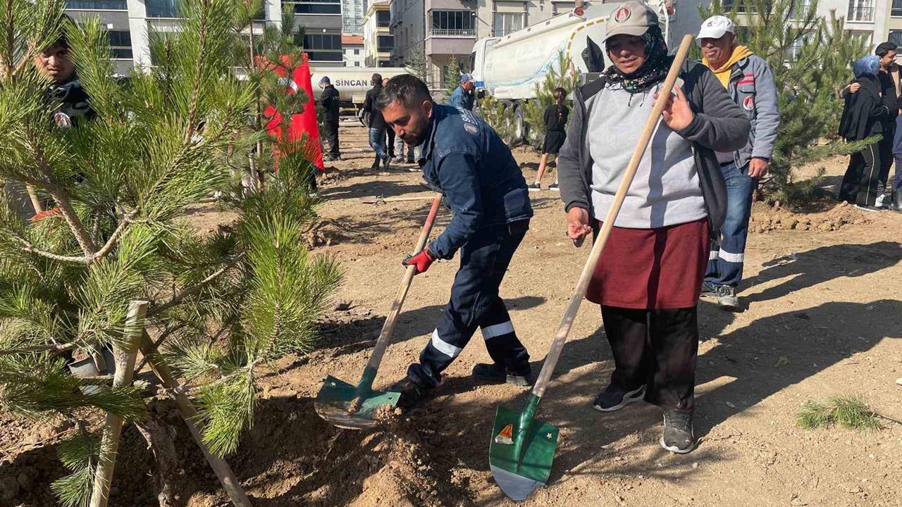 Sincan'da Kişi Başına Düşen Yeşil Alan 15 Metrekare