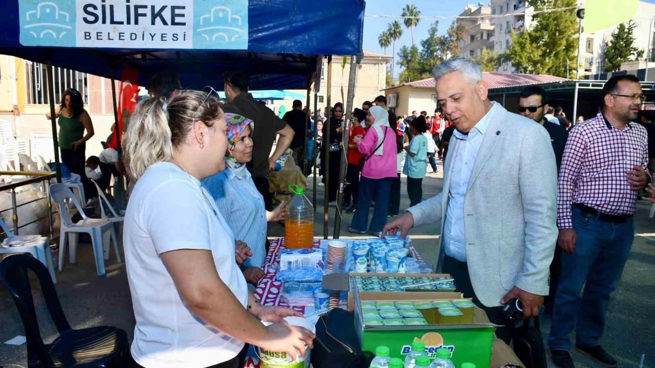Silifke'de Öğrenci, Veli ve Öğretmenlerin Katıldığı Etkinliklerde Renkli Anlar Yaşandı