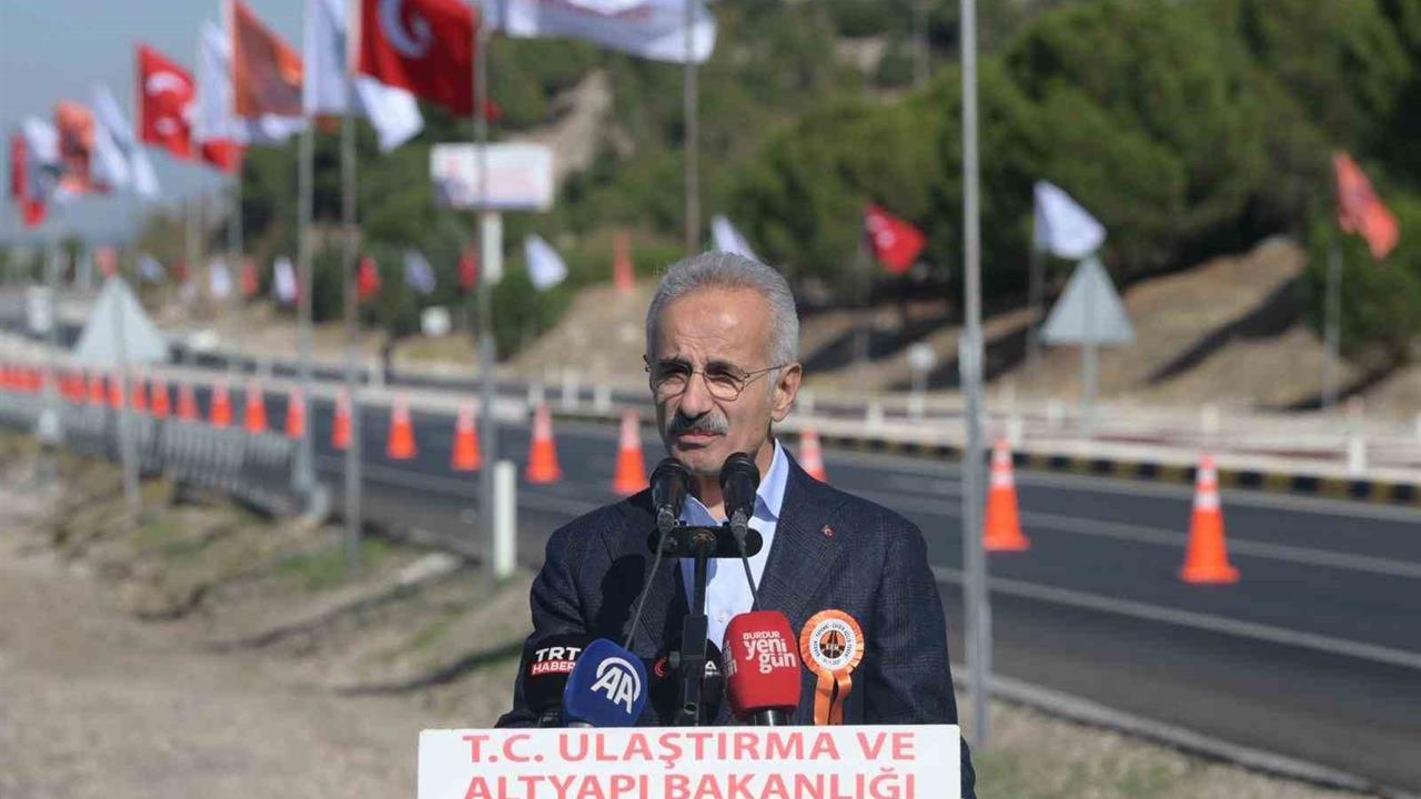 Ankara'da 38 Kilometrelik Bisiklet Yolunun Yapım Çalışmalarına Devam Ediliyor