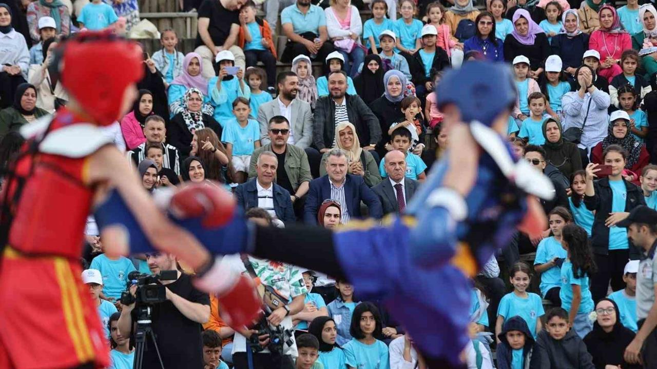 İstanbul Sultangazi'de İkiz Kardeşler Kung Fu'da 12 Madalya Kazandı