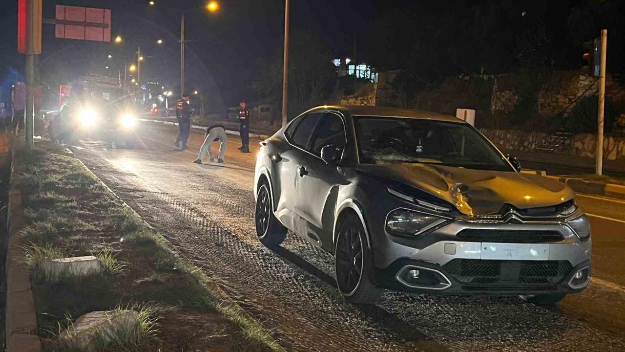 Muğla Yatağan'da Otomobilin Çarptığı 15 Yaşındaki Çocuk Ağır Yaralı