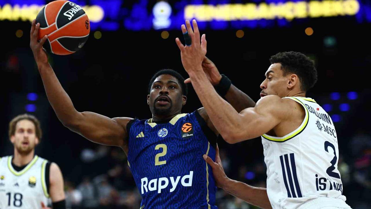 İstanbul'da Fenerbahçe, Maccabi Tel Aviv'i 84-75 Yendi