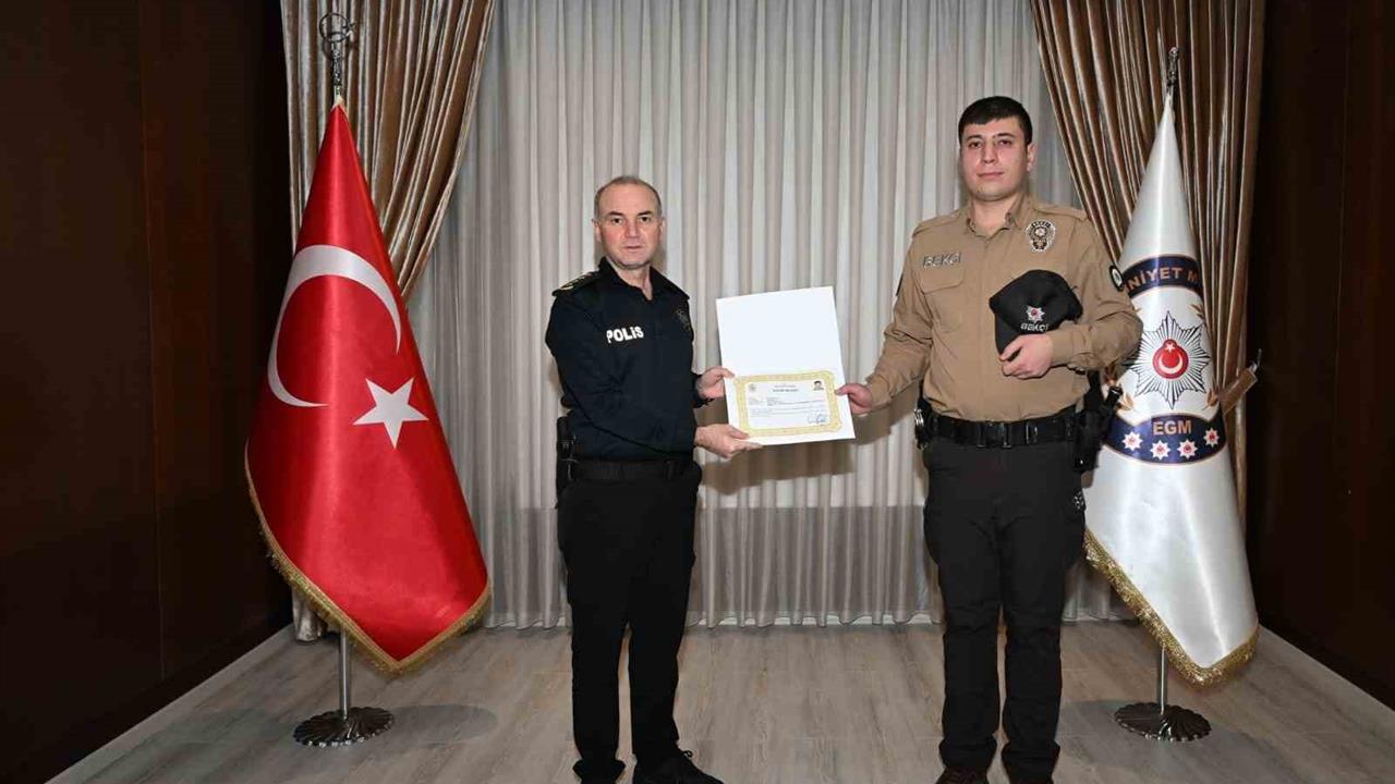 Denizli'de Çarşı Bekçileri, Uyuşturucu Tacirini ve Aranan Şahsı Yakaladı