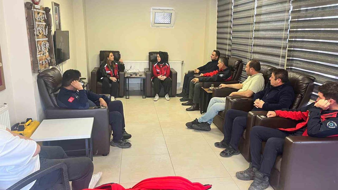 Balıkesir'de İtfaiyecilere Psikolojik Destek Eğitimi Verildi