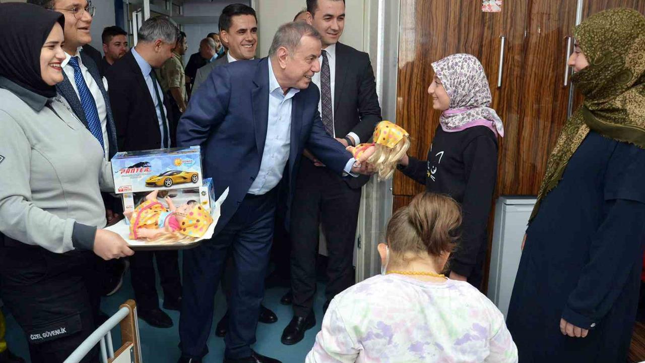 Mardin Midyat Devlet Hastanesi'nde Çocuklar İçin Etkinlik Düzenlendi