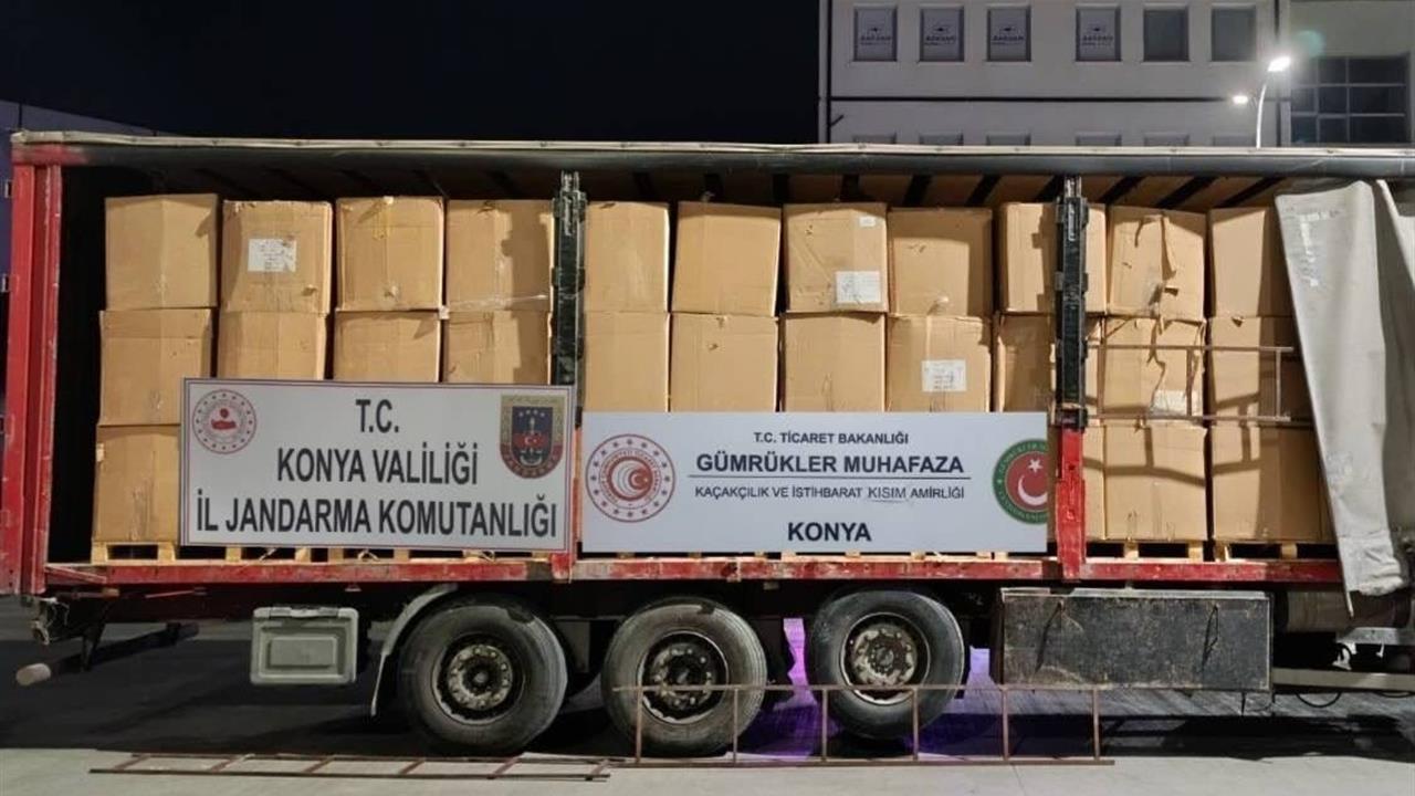 Konya Karatay'da Yapılan Operasyonda 12 Bin Kilogram Kaçak Tütün Ele Geçirildi