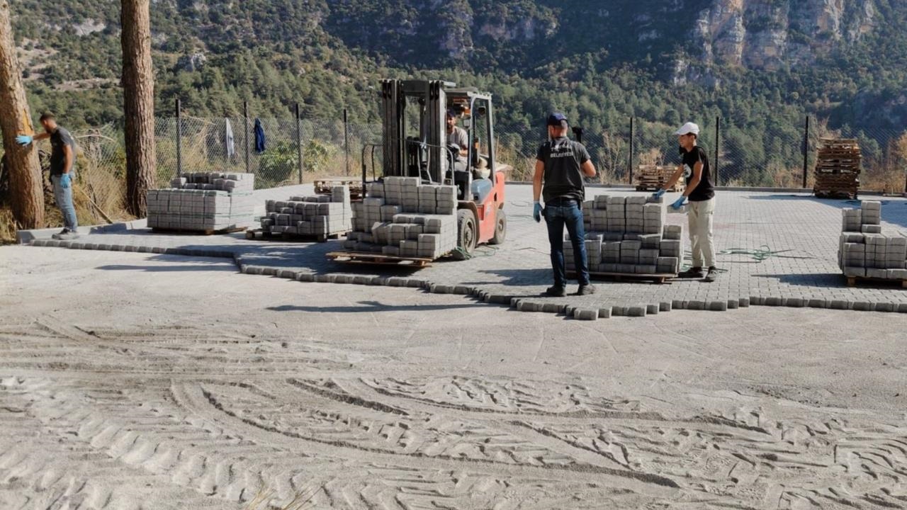 Toroslar Belediyesi Yayla Yollarını Yeniliyor