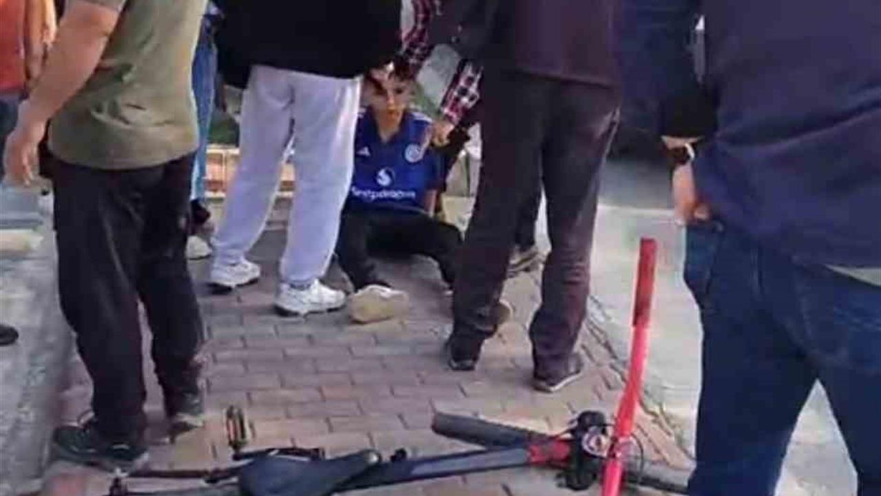 Antalya Manavgat'ta Yaya Geçidinde Bisikletli Çocuğa Otomobil Çarptı, Yaralı Var