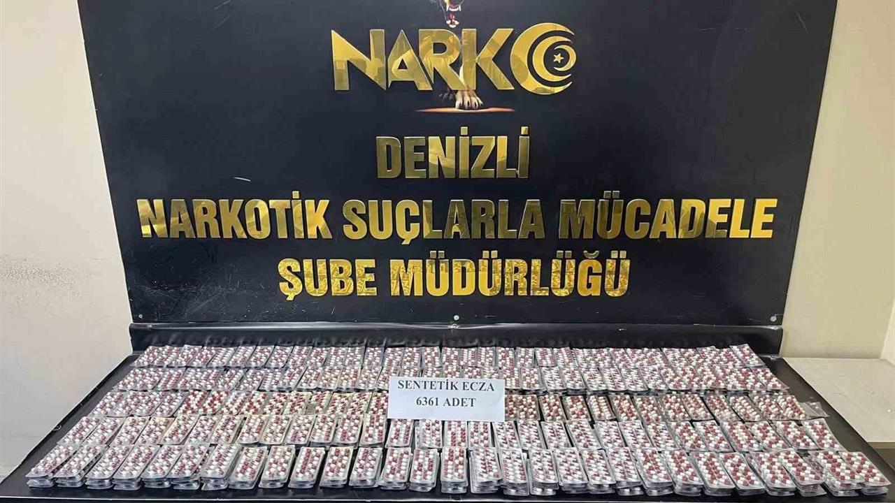 Denizli'de Uyuşturucu Hap Sevkiyatı Yapan 3 Tacir Yakalandı
