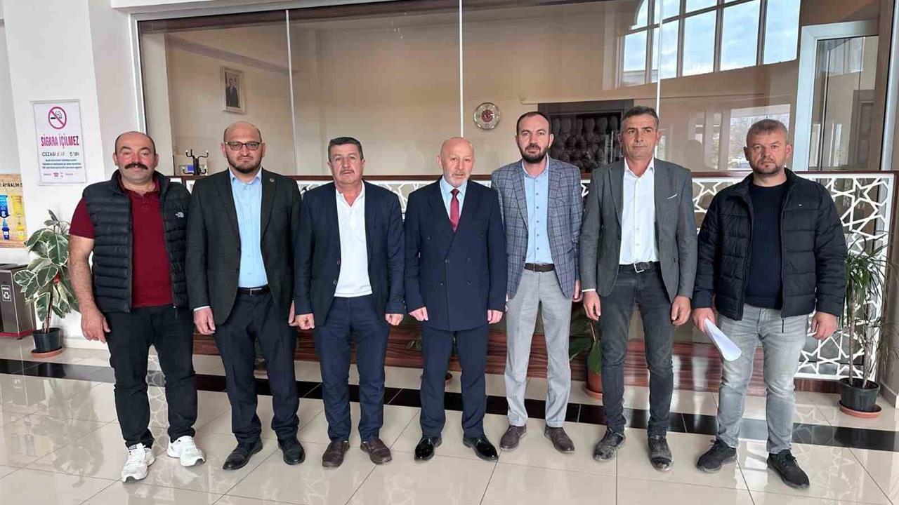 Afyonkarahisar Şuhut İlçesi Muhtarları İGM Üyeleriyle Bir Araya Geldi