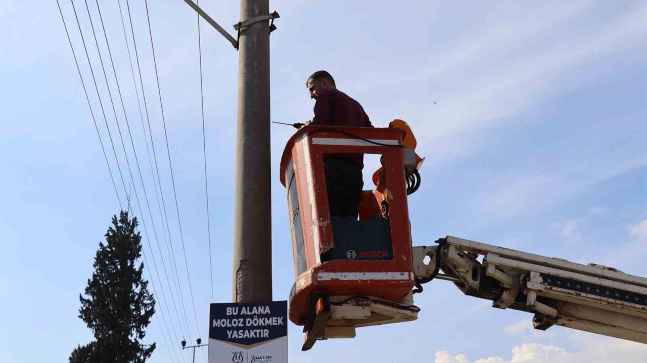 Nazilli'de Kaçak Moloz Dökümüne Karşı Geniş Kapsamlı Temizlik Çalışması Başlatıldı