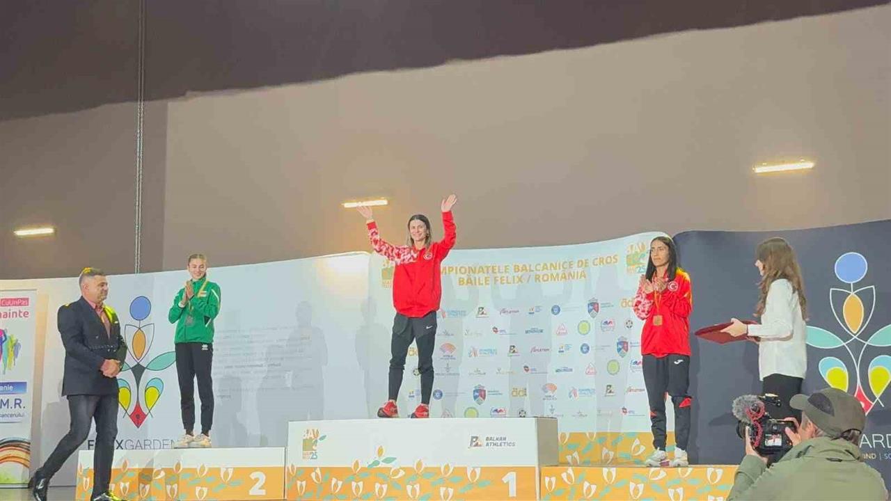 Kayseri'den Sümeyye Erol, Balkan Şampiyonası'nda Altın Madalya Kazandı