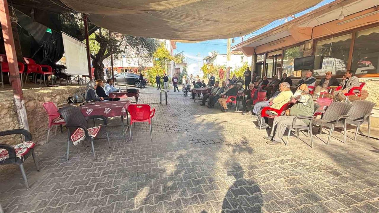 Bozdoğan'da Güneş Enerjisi Santrali Projesi İçin Halk Toplantısı Yapıldı