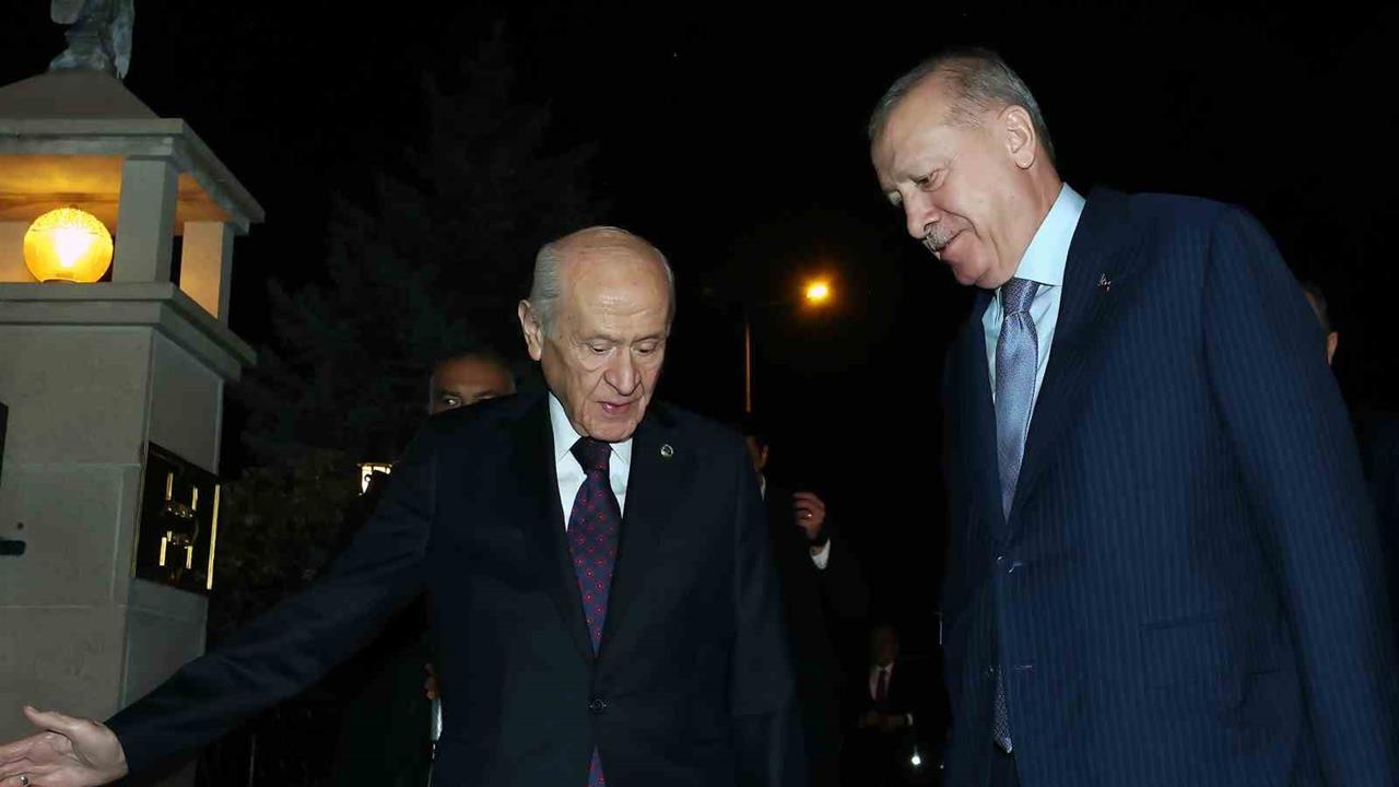 Ankara Beytepe'de Cumhurbaşkanı Erdoğan ve MHP Lideri Bahçeli Görüştü