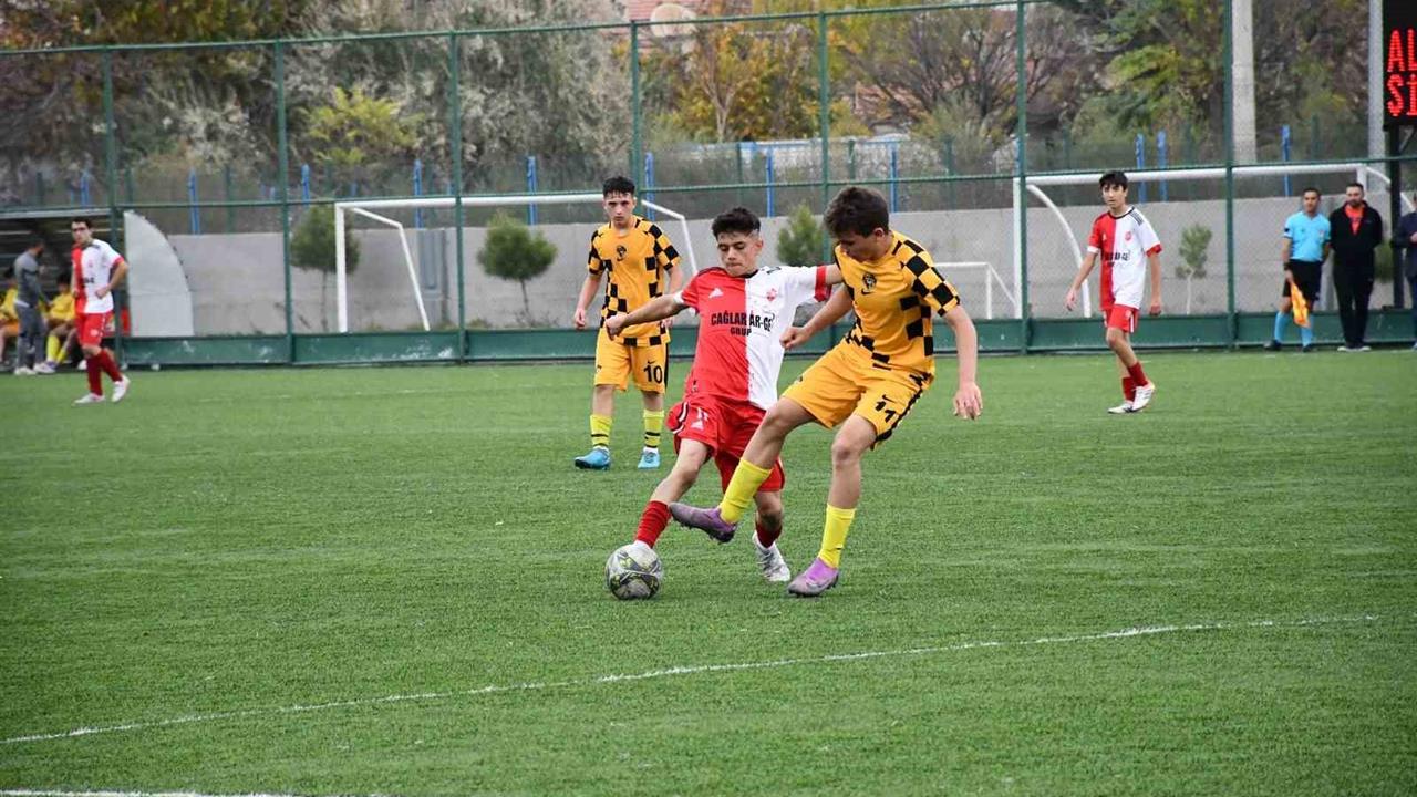Kayseri U16 Ligi'nde 4 Takım Finale Yükseldi