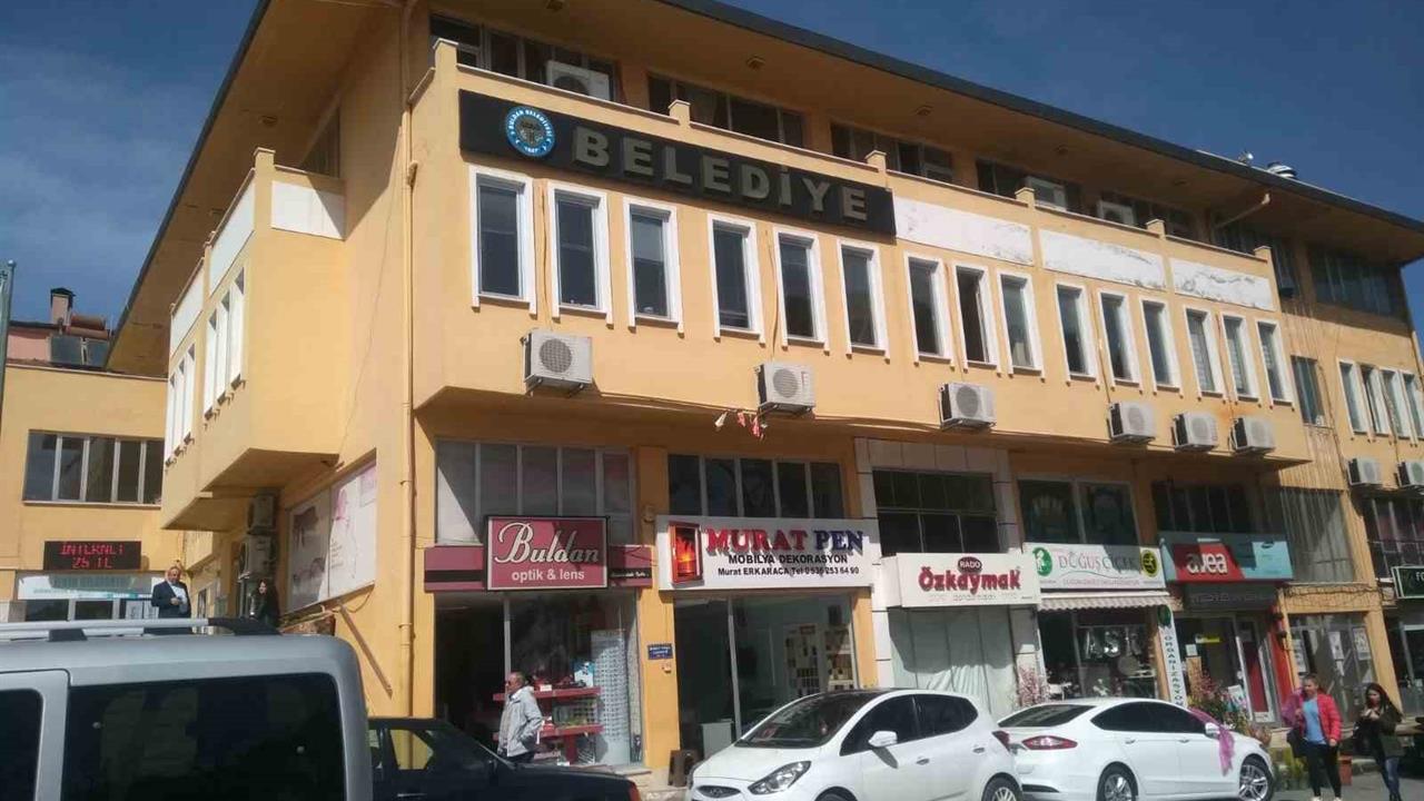 Buldan'da 31 Milyon Liralık Kamu Zararına Neden Olan Eski Başkan ve Üyelere Soruşturma İzni Verildi