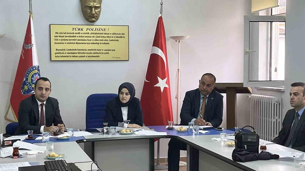 Bilecik Gölpazarı'nda Bağımlılıkla Mücadele Konulu Toplantı Yapıldı