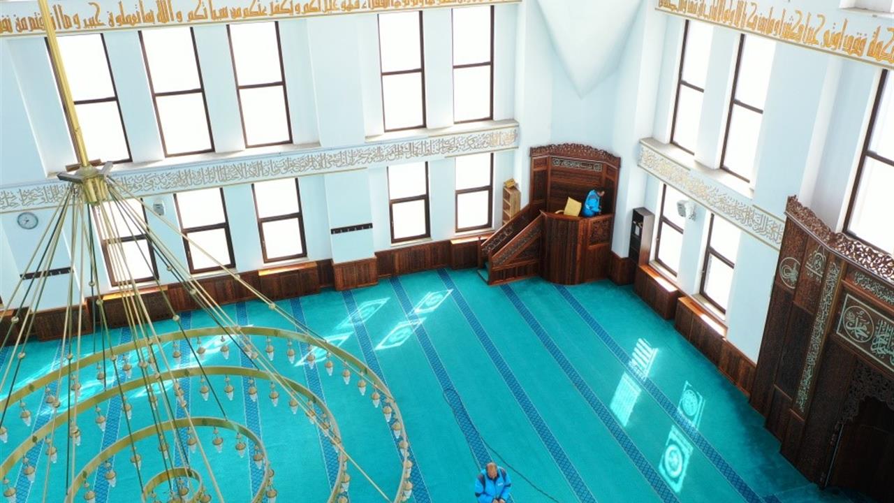 Kocasinan'da Camilerde Temizlik Seferberliği Başlatıldı