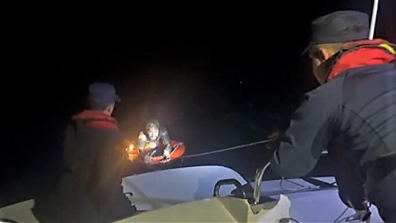 Muğla Bodrum Açıklarında Bitkin Düşen Düzensiz Göçmen Kurtarıldı