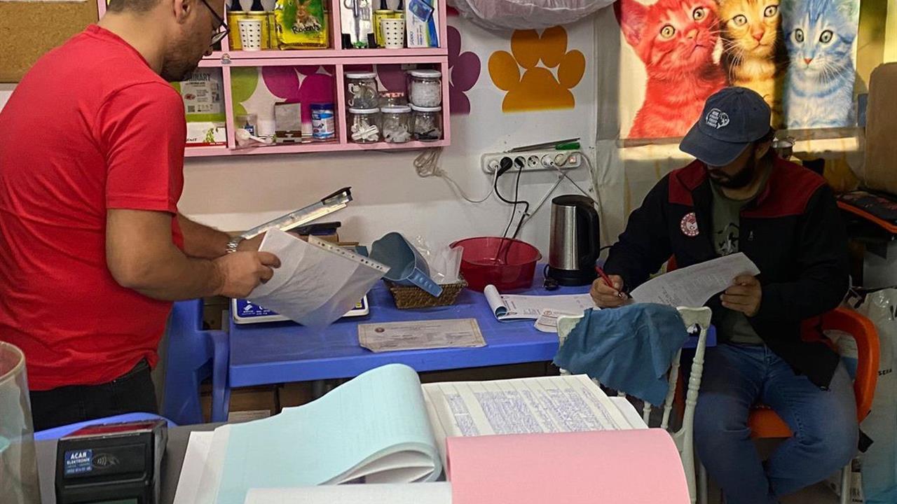 Muğla Ortaca'da Ev ve Süs Hayvanı Satış Yerlerine Denetim Yapıldı