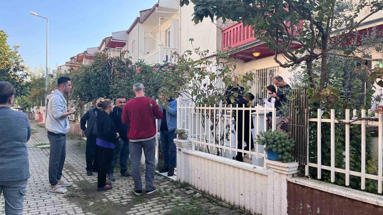 Aydın Efeler'de Merdivenden Düşen Uğur Çiçekliyurt Hayatını Kaybetti