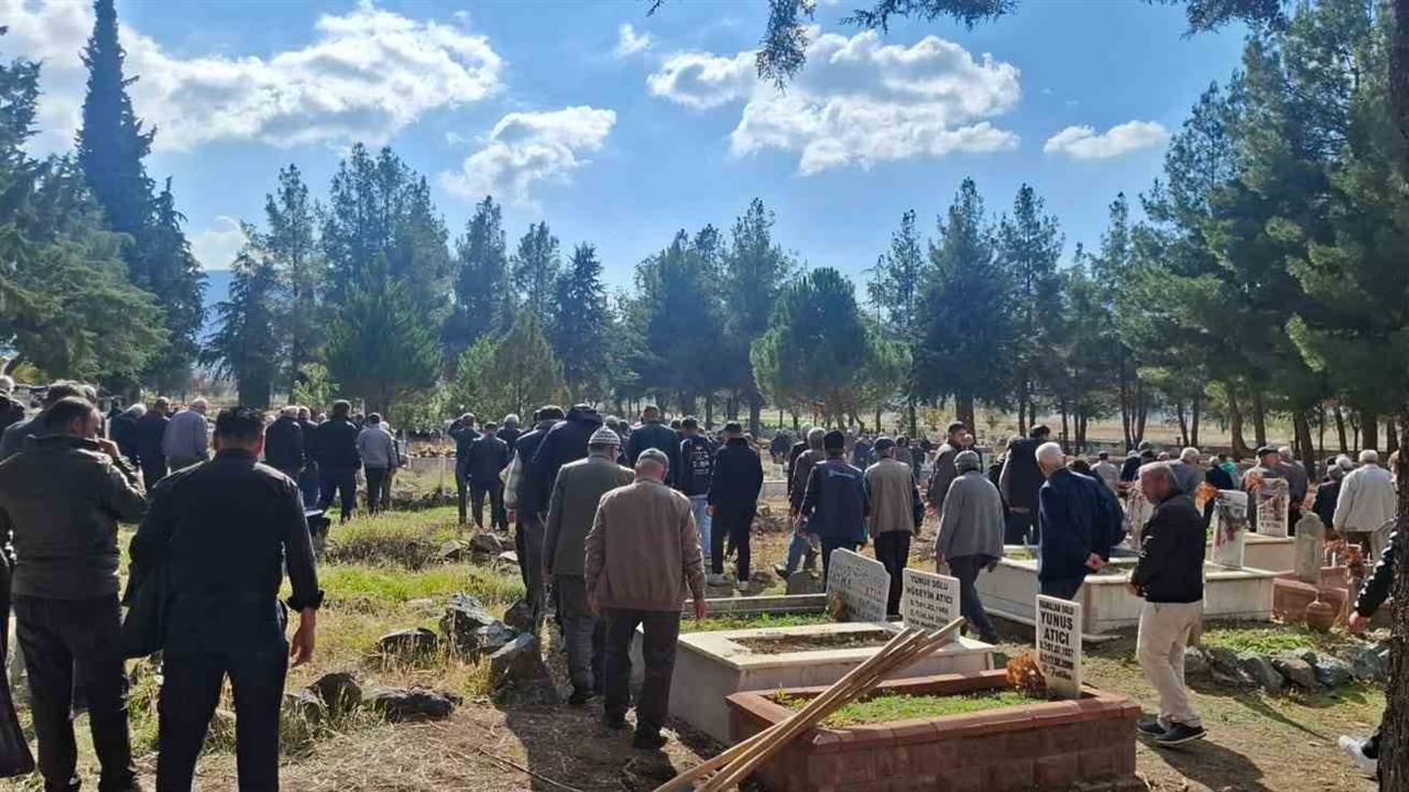 Burdur Yeşilova'da Çıkan Yangında Yaşlı Çift Hayatını Kaybetti