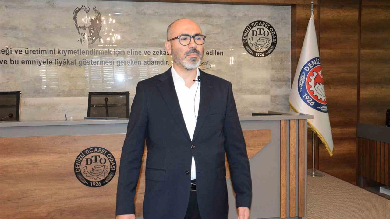Denizli'de Yapay Zeka ve Verimlilik Etkinliği Düzenlendi