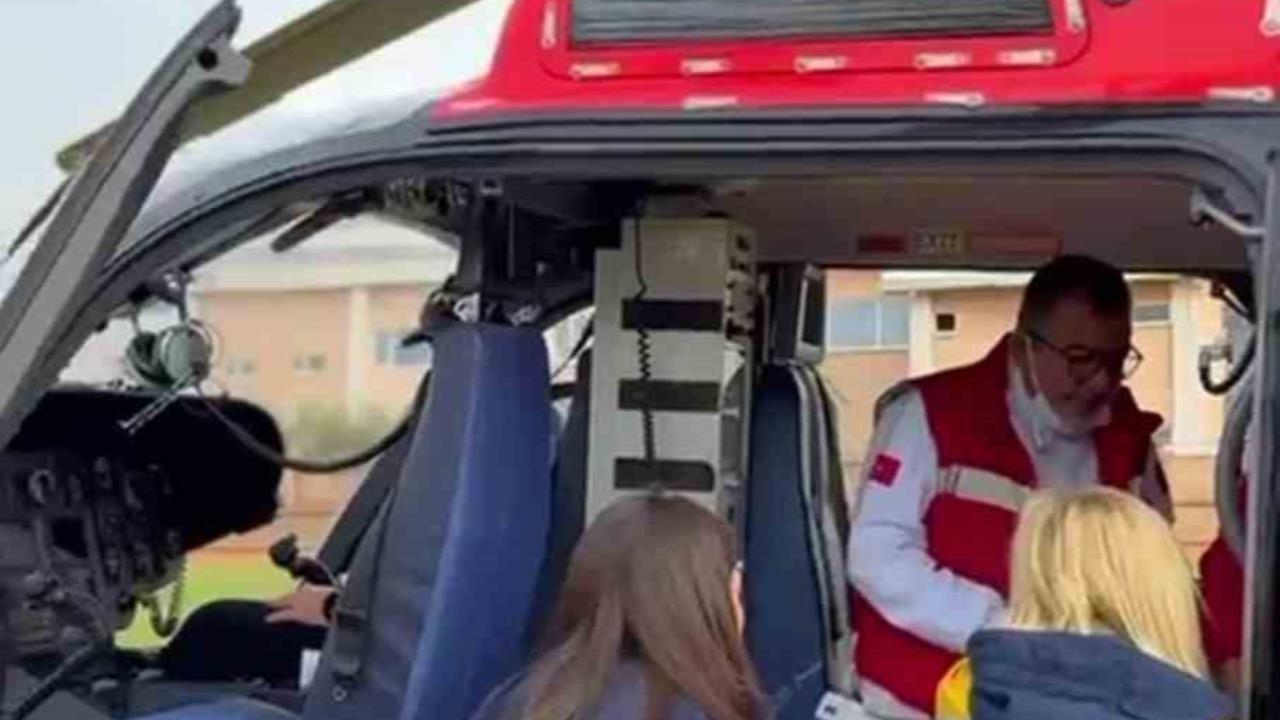 7 Yaşındaki Epilepsi Hastası Çocuk, Helikopter Ambulansla Mut'tan Mersin Şehir Hastanesi'ne Sevk Edildi
