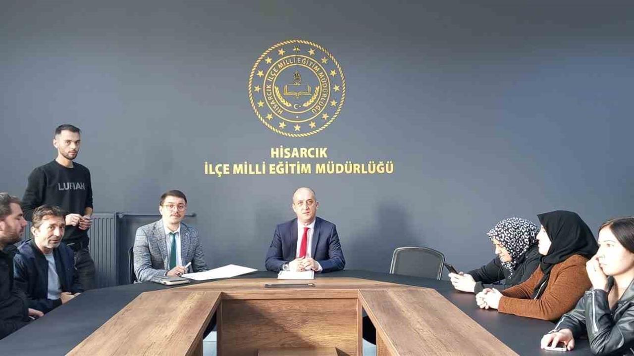 Kütahya Hisarcık'ta Temizlik Personeli ile Toplantı Gerçekleştirildi