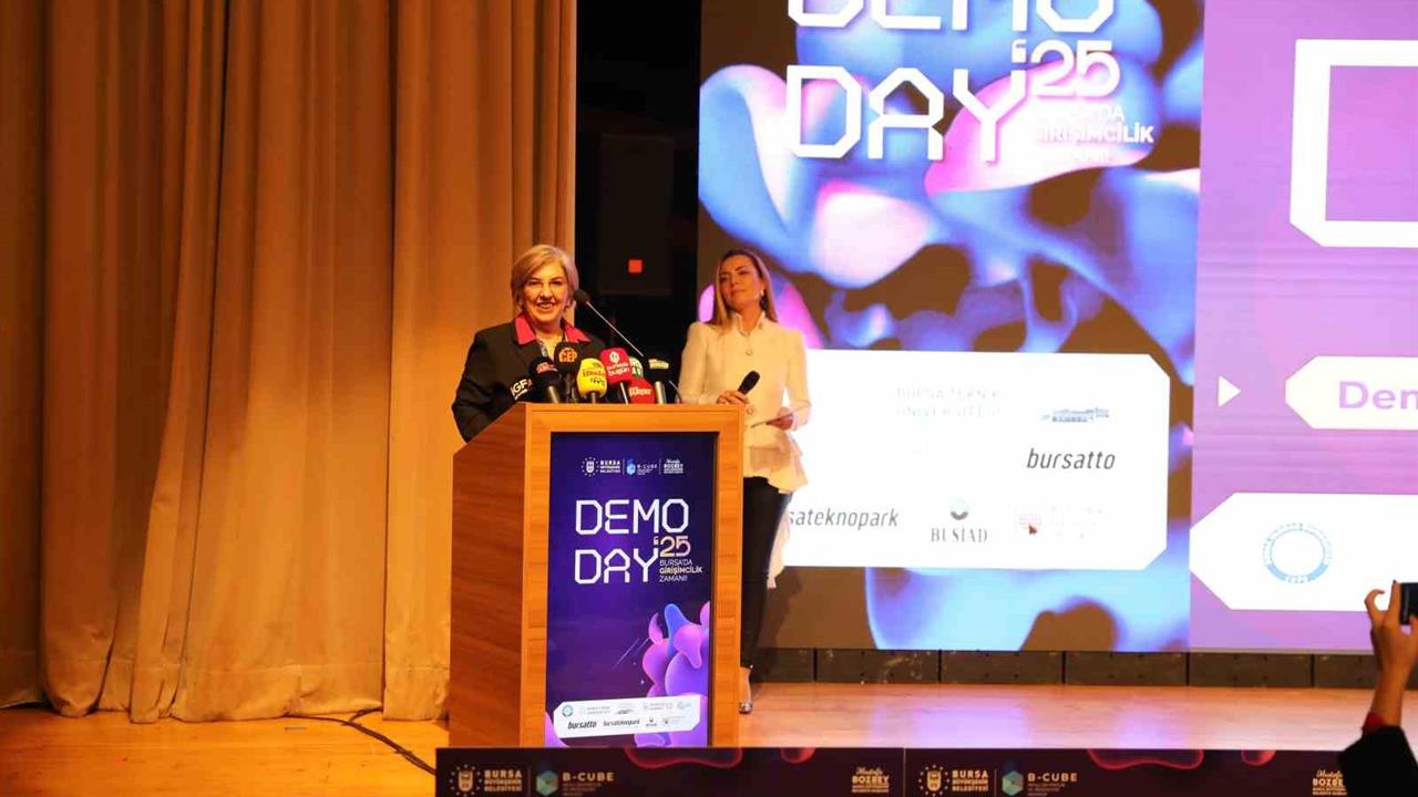 Bursa'da DemoDay 2025 ile Yenilikçi Fikirler Destekleniyor