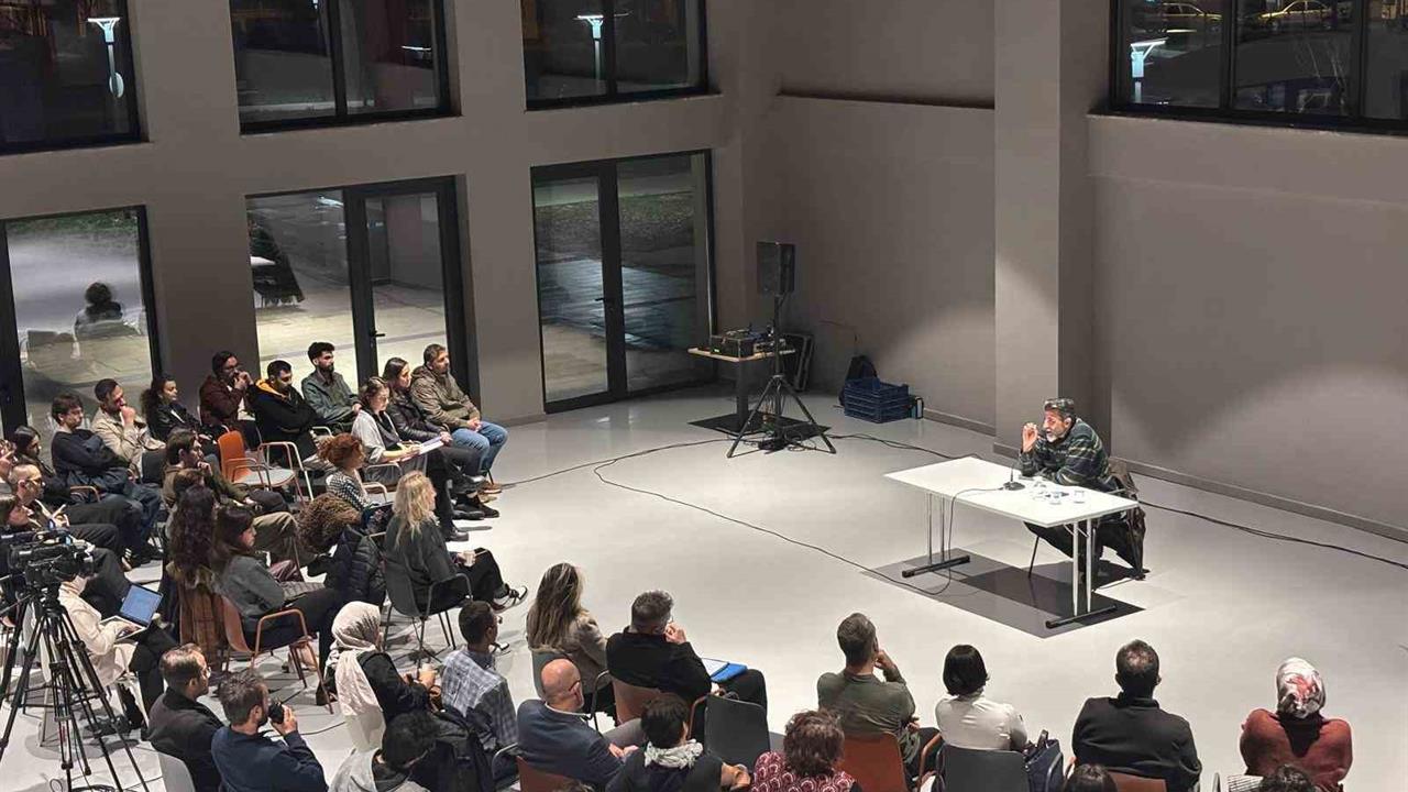 Bursa Nilüfer'de Erving Goffman’ın Etkileşim Düzeni Kuramı Üzerine Söyleşi Düzenlendi